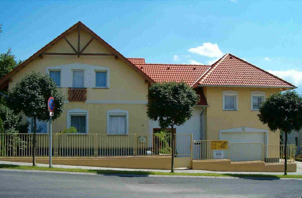 Madach Apartman Hévíz 외부 사진